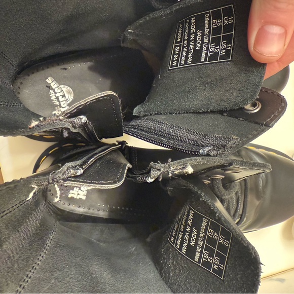 Doc Martens' Jadon platform boots men's size 11 - Picture 4 of 4